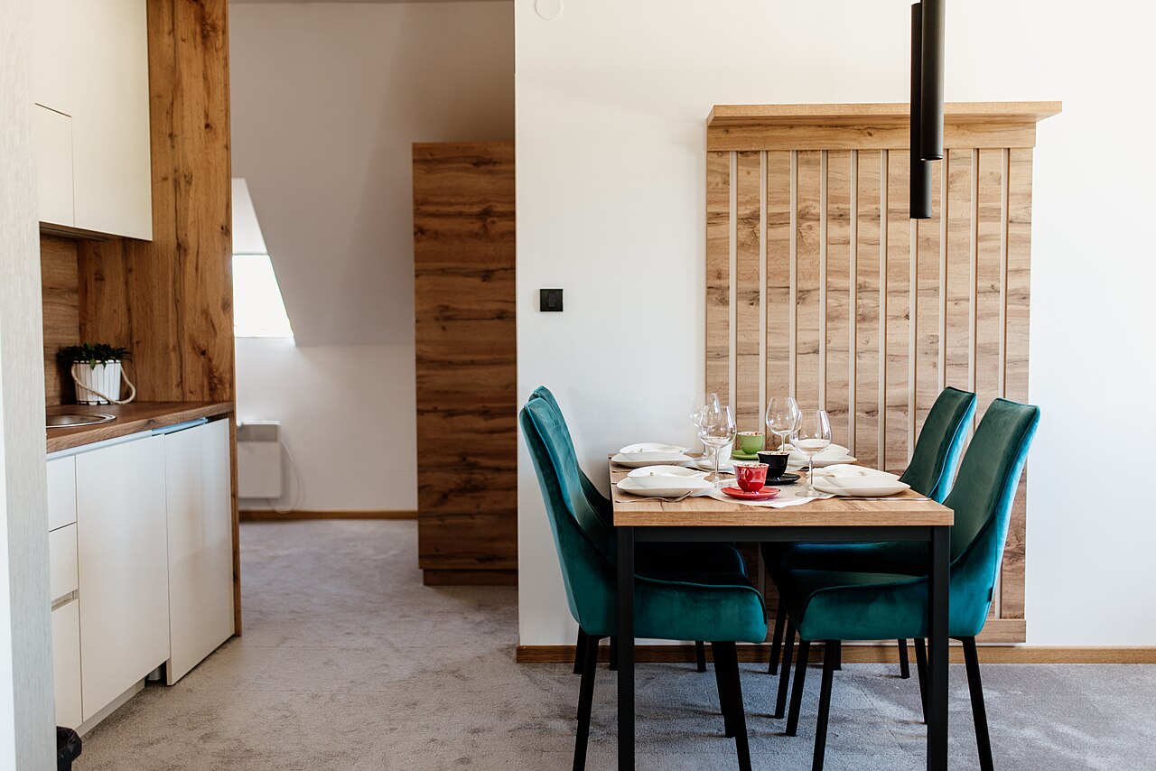 Khu vực bàn ăn của Maison M02